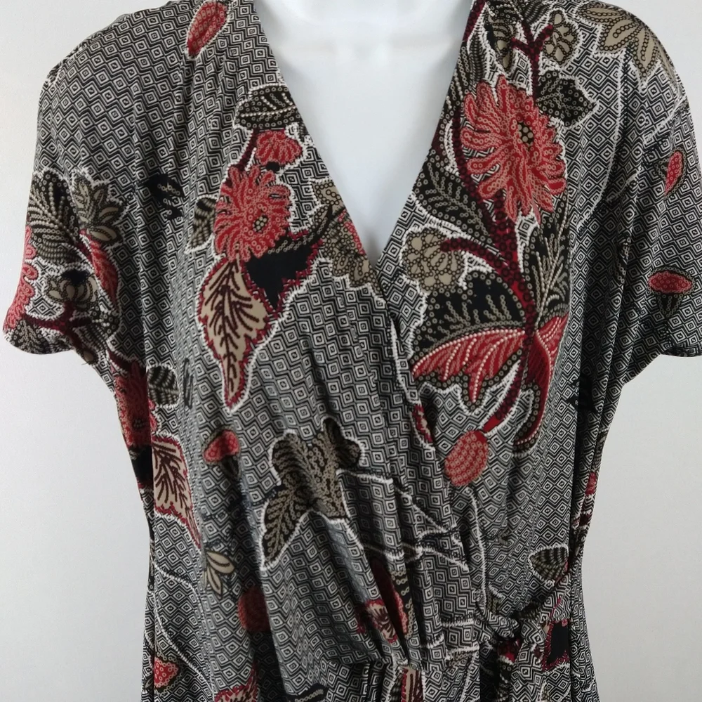 Signature by Robbie Bee faux wrap dress